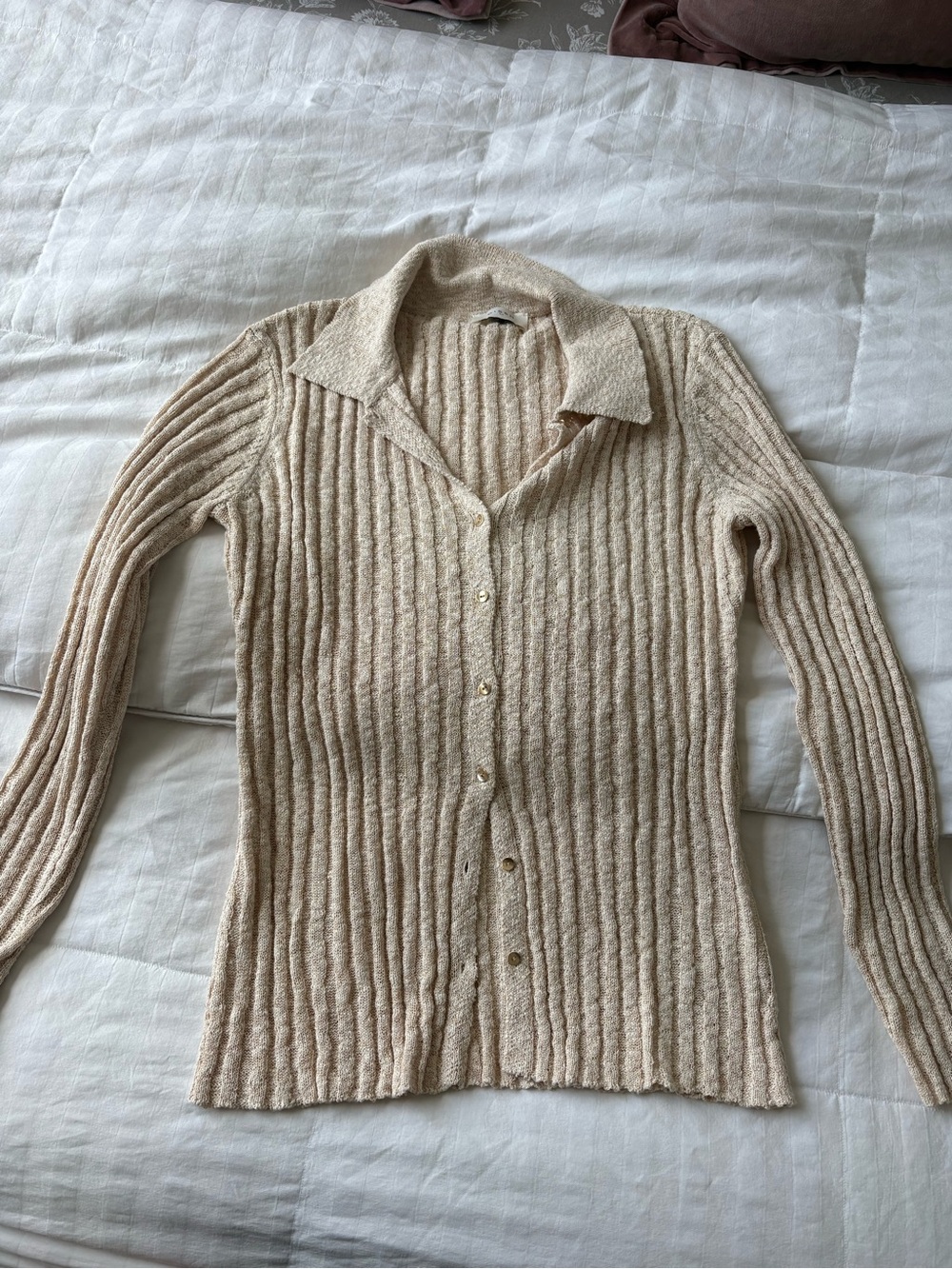 DISSH Cream Ribbed Collared Button-Up Cardigan